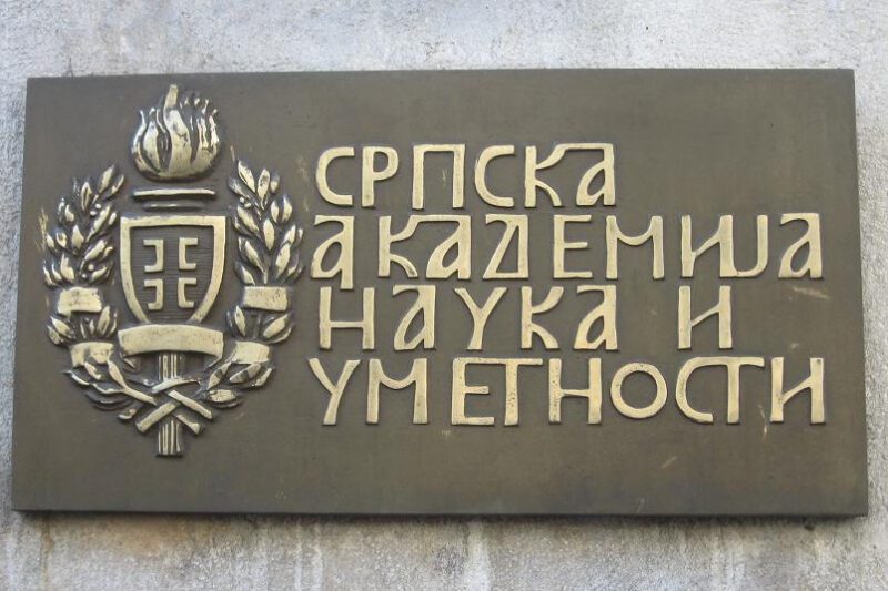Ko je u SANU potpisao zahtev za ostavkom predsednika Vučića
