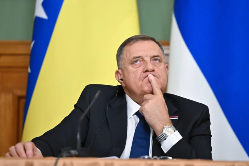 Kako je Dodik kapitulirao